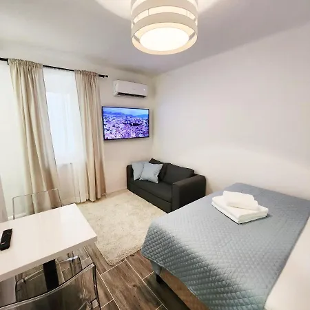 Апартаменти #22 Center